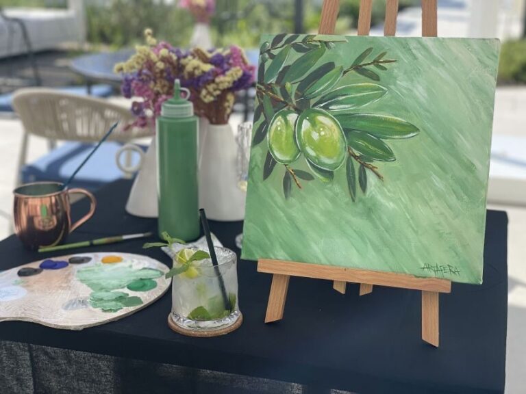 Rovinj: Artafera painting workshops - Paint, wine & more - What’s Included and How It Works