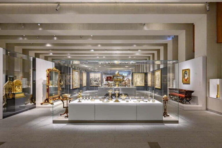 Royal Palace and Royal Collections Gallery Guided Tour - Why This Tour Is Well Worth It