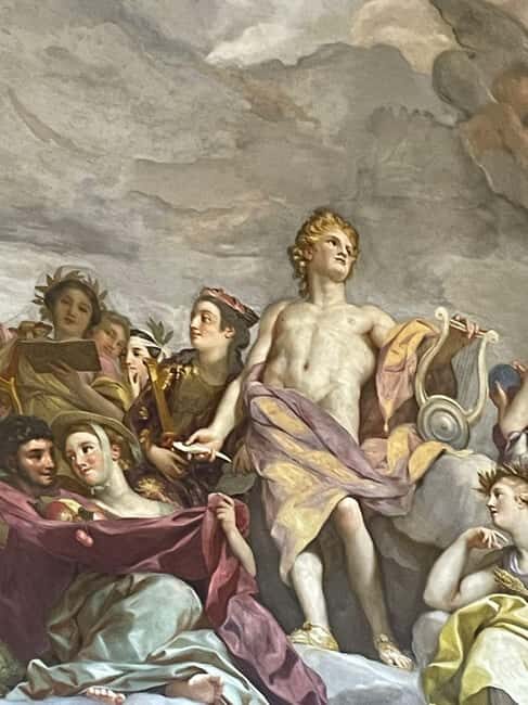 Royal Palace Guided Tour and royal collections gallery - Why This Tour Offers Great Value