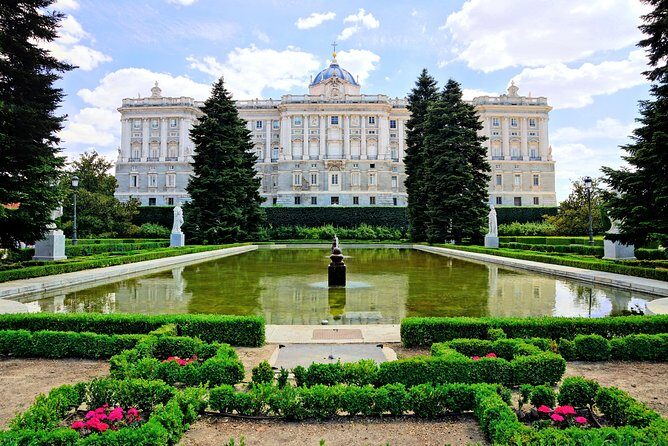 Royal Palace of Madrid Private Tour with Tickets - Who Would This Tour Suit?