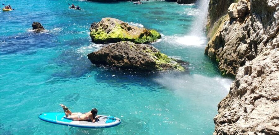 Ruta libre en paddel surf por la cascada de Nerja y Maro - An In-Depth Look at the Nerja Paddle Surf Tour