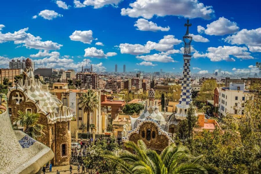 Sagrada Familia: A Private Tour into Gaudís Masterpiece - An Honest Look at the Sagrada Familia Private Tour