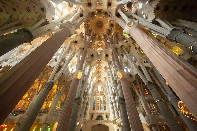 Sagrada Familia Guided Tour with Skip the Line Ticket - Final Thoughts: Is This Tour Right for You?