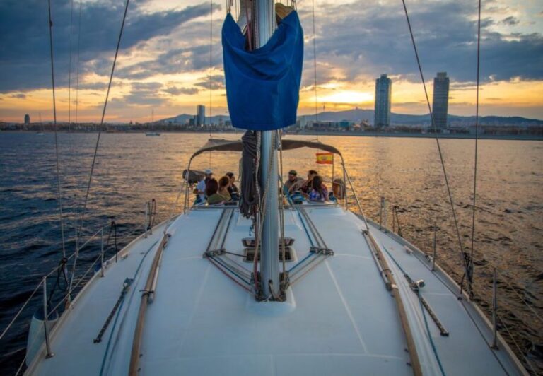Sailing & Wine Tasting With Expert Sommelier in Barcelona - The Detailed Breakdown: What to Expect