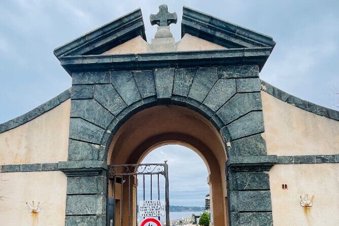 Saint-Tropez Scavenger Hunt and Sights Self-Guided Tour - Authentic Insights from Users