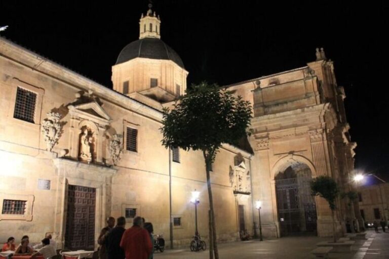 Salamanca: Evening Sightseeing Walking Tour - FAQs