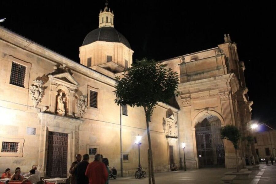 Salamanca: Evening Sightseeing Walking Tour - FAQs