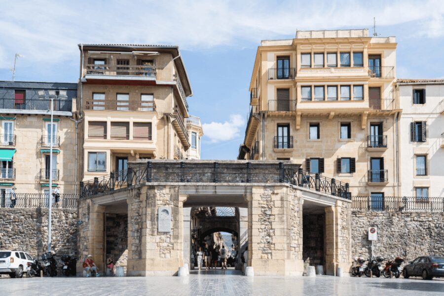 San Sebastian: Guided Bike Tour - Who Is This Tour Perfect For?