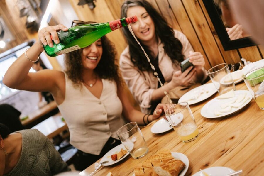 San Sebastian Like a Local: Evening Pintxos Tour - A Deep Dive into the Pintxos Experience