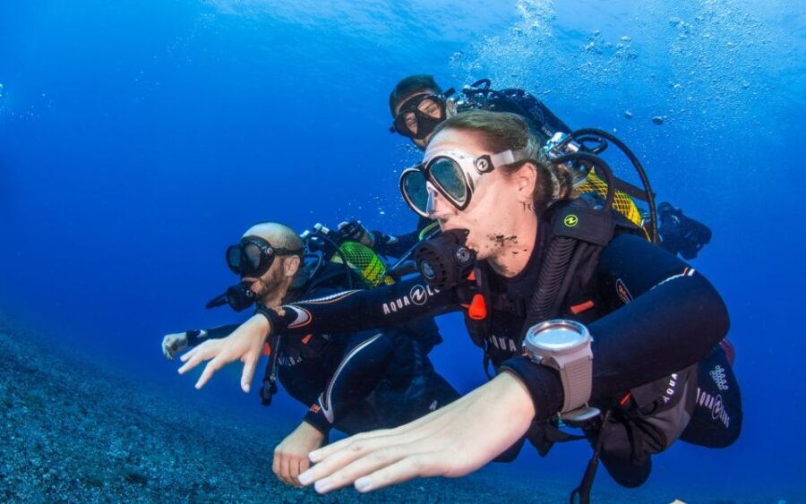 Santa Cruz de Tenerife: Advanced introductory course - Practical Details & Tips