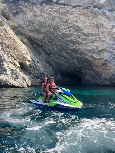 Santa Ponsa: Jetski Racing Track - A Closer Look at the Santa Ponsa Jetski Racing Track Experience