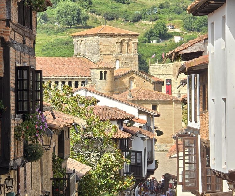 Santillana del Mar: exclusive private tour with Collegiate Church of Santa Juliana - A Closer Look at the Santillana del Mar Private Tour