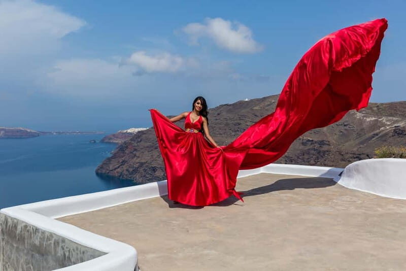 Santorini: Flying Dress Photoshoot - A Deep Dive into the Santorini Flying Dress Photoshoot