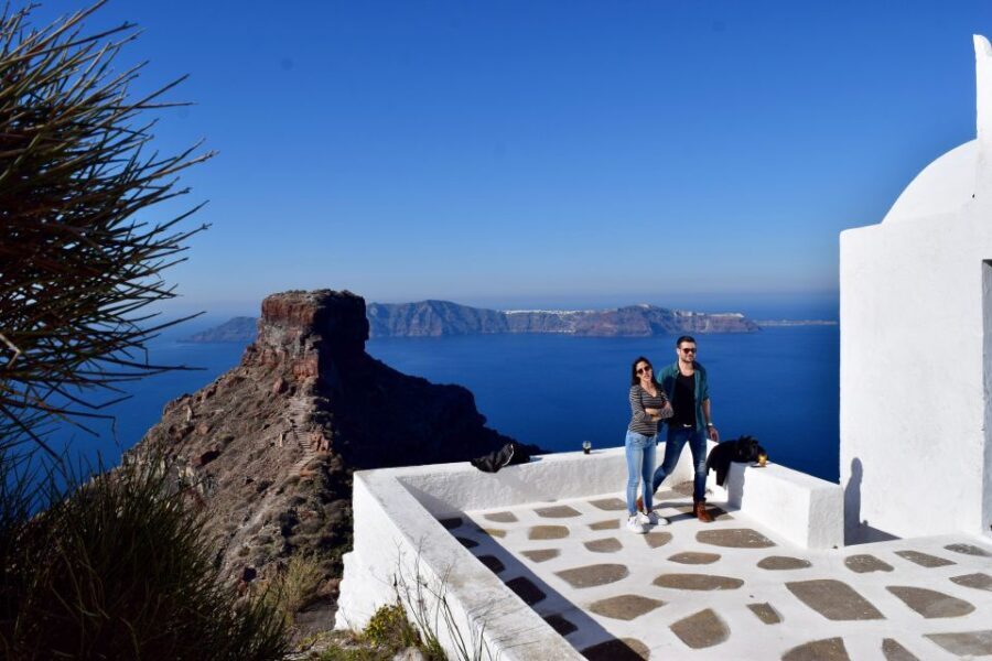 Santorini On a private tour with the experts - Transportation and Comfort