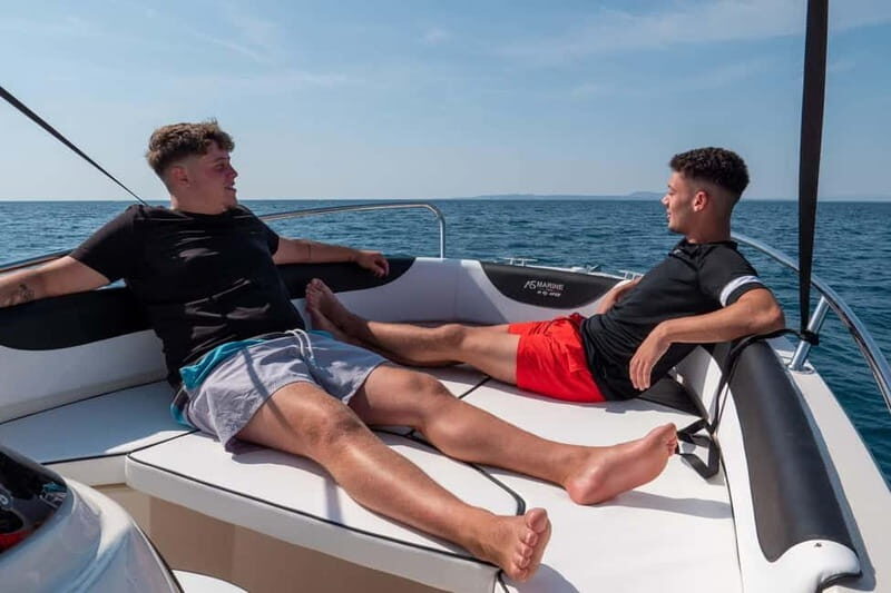 Scenic Boat Ride and Coastal Adventure in Sitges + Transport - What to Expect During Your Journey