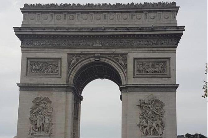 See 10+ Top Paris Sights, Fun Guide - An In-Depth Look at the Tour Experience