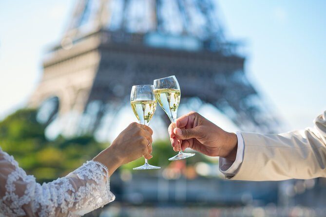 Seine River Guided Cruise Champagne Option by Vedettes de Paris - FAQ