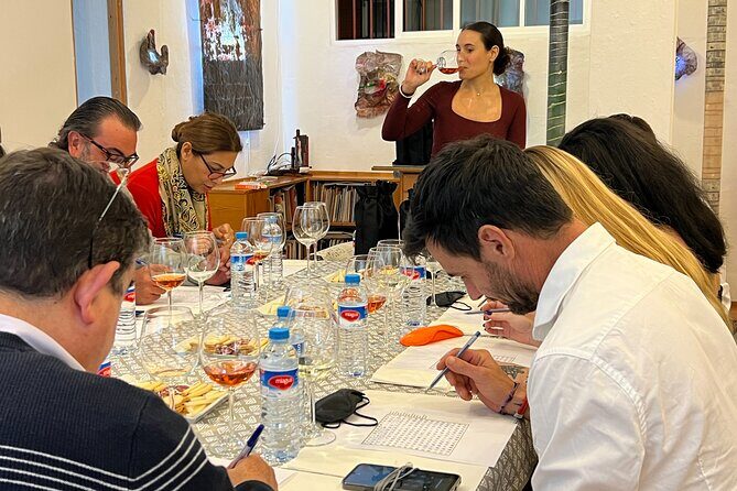 Sensory Tasting to Discover Wine with the 5 Senses - Who Will Get the Most Out of This Experience?