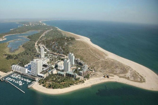 Setúbal Peninsula Private Wine Tour: Sesimbra, Azeitão and Arrábida - Who Will Love This Tour?