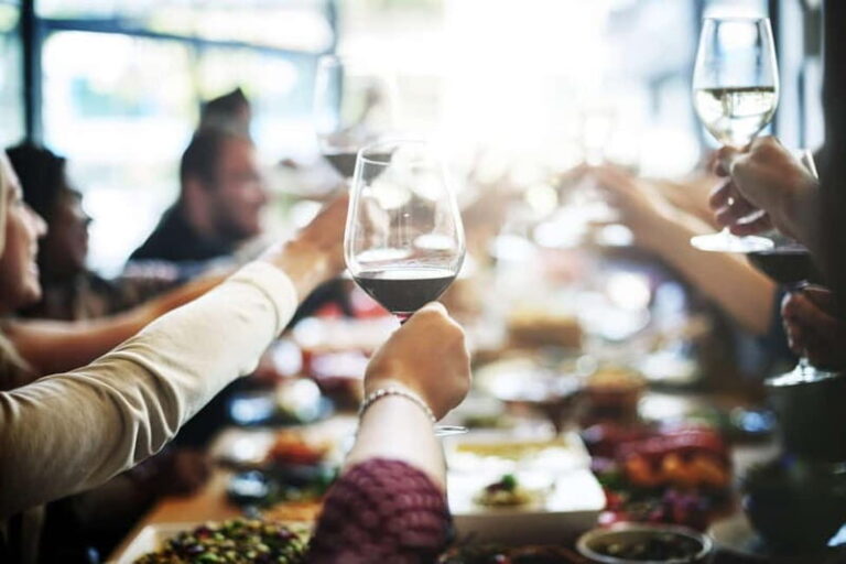 Sevilla: Fun Wine Tasting with an Spanish Sommelier - A Detailed Look at the Experience