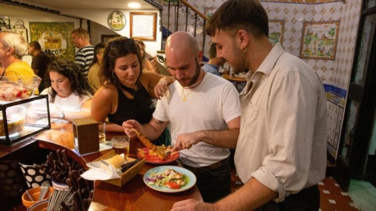Sevilla: Tapas Walking Tour with Flamenco Show in Triana - Who Would Love This Tour?