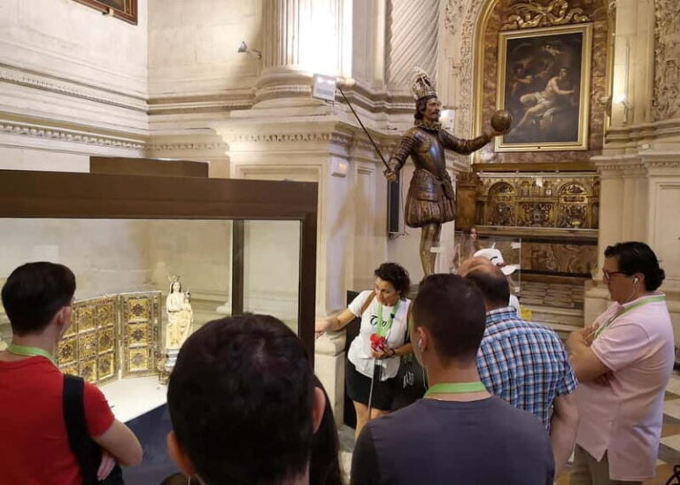 Seville: Alcázar, Cathedral, and Giralda Small-Group Tour - A Detailed Look at the Itinerary