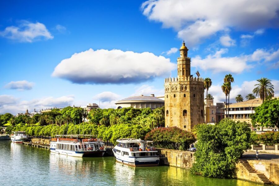 Seville: Alcázar Guided Palace Tour with Priority Access - Who Should Book This Tour?