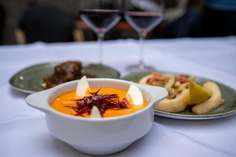 Seville: Cathedral and Giralda Guided Tour with Tapas - Final Thoughts: Who Will Love This Tour?