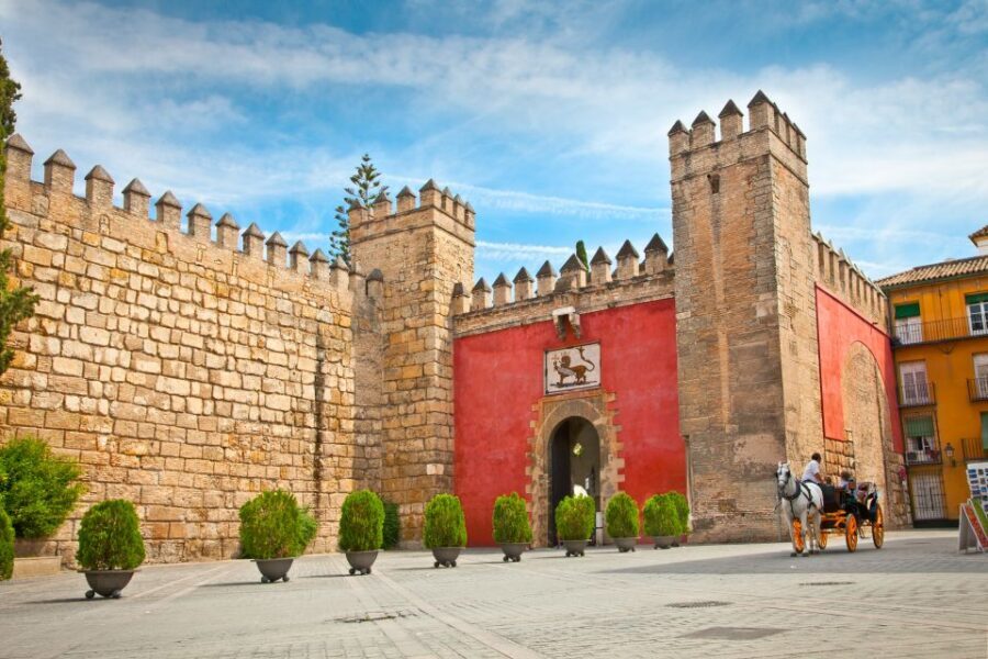 Seville: Cathedral, Giralda, and Alcazar Guided Tour - A Deep Dive into Seville’s Greatest Hits