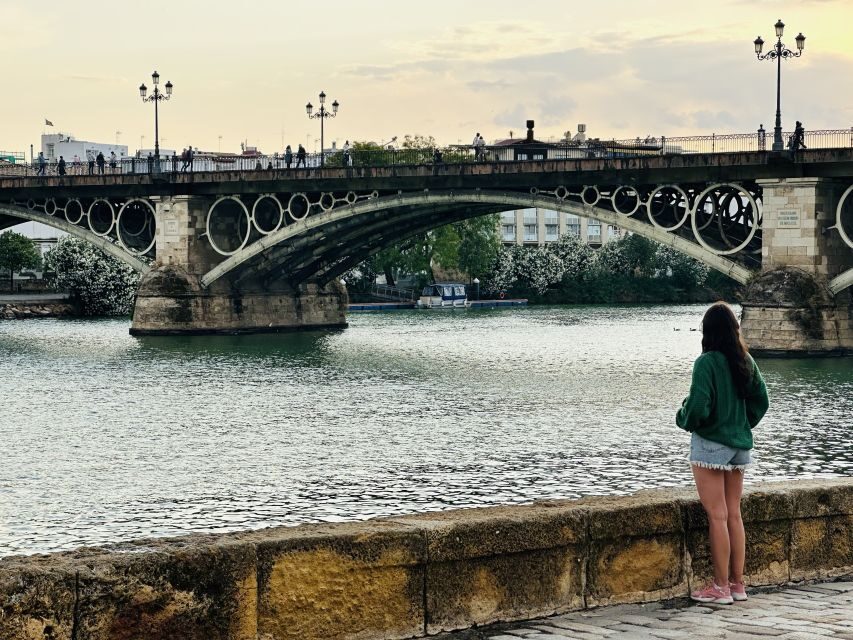 Seville Full Day Tour with Alcázar & Flamenco - FAQs