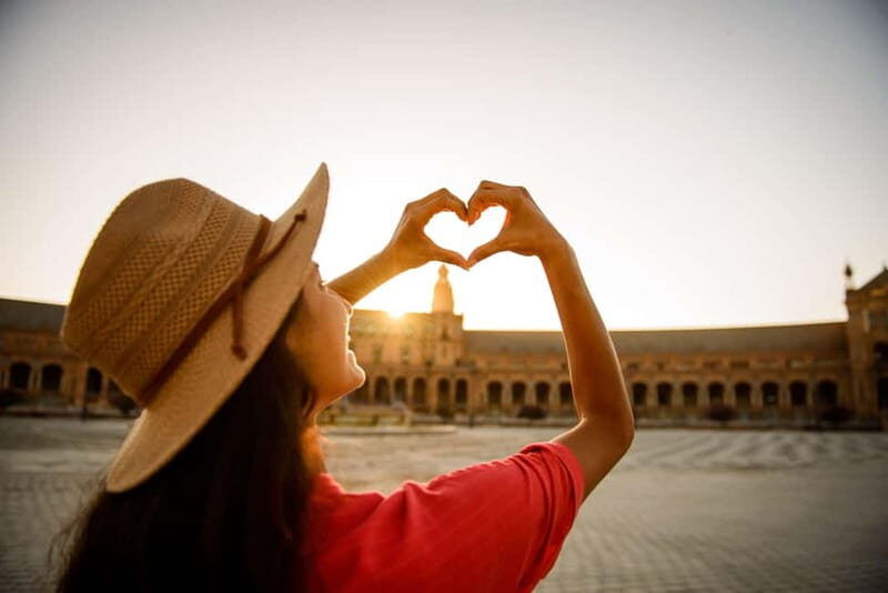 Seville: Personal Holiday Photoshoot - Who Should Consider This Tour?