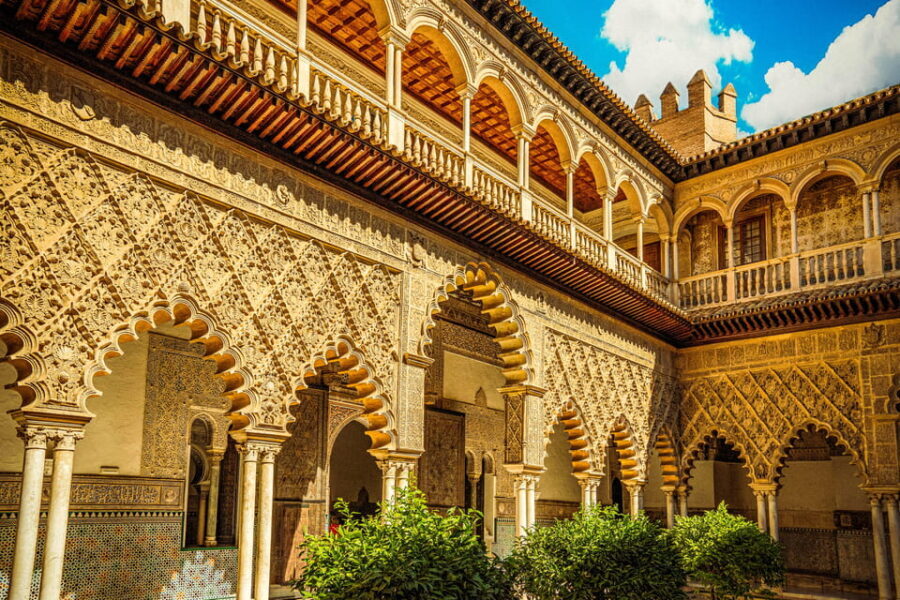 Seville: Priority Access Cathedral, Giralda & Alcázar Tour - Exploring Seville’s Top Landmarks