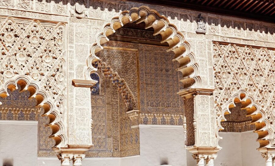Seville: Priority Access Cathedral, Giralda & Alcázar Tour - An In-Depth Look at Seville’s Must-See Sites