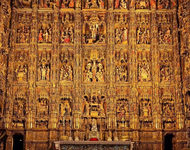 Seville: Priority Access Cathedral & Giralda Tour - The Essentials of the Seville Cathedral & Giralda Tour