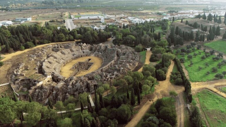Seville: Private Guided Tour of Italica with Hotel Pickup - Pricing and Value Analysis