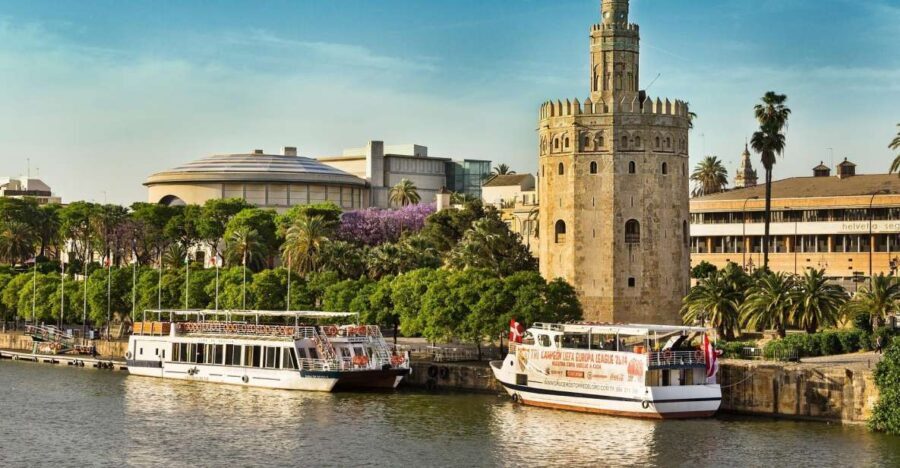 Seville: Private Walking Tour with a Local - Exploring Seville with a Local: What to Expect