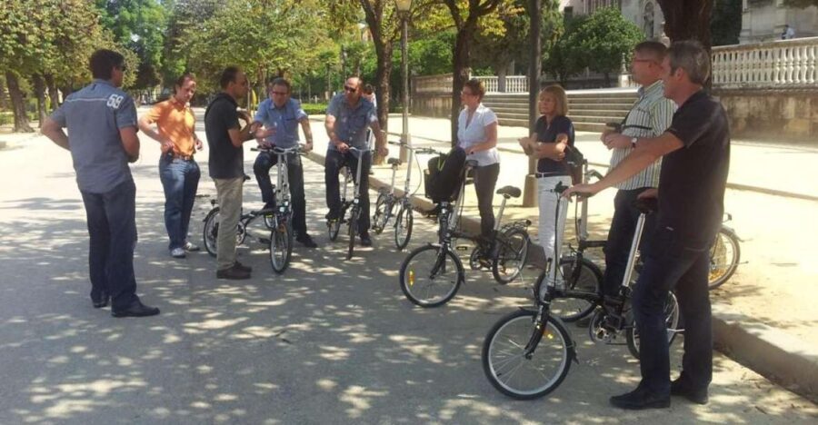 Seville: Relaxing Electric Bike tour with Tour Guide - What You Can Expect From the Itinerary