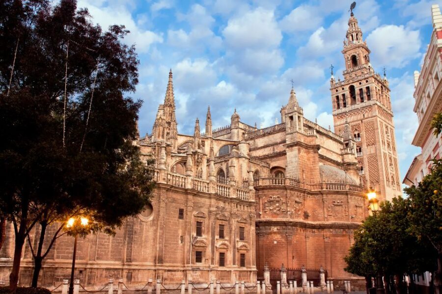 Seville: Royal Alcazar & Cathedral Private Tour - Exploring Seville with a Focused, Personal Touch