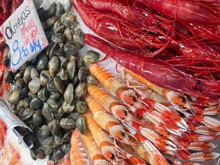 Seville: Secret Food Tour with Tapas and Drinks - Practical Details and Tips