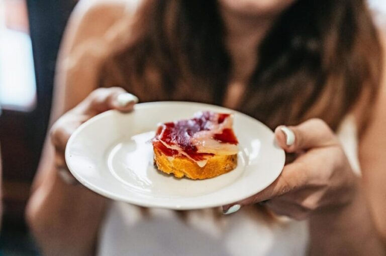 Seville: Tapas, Taverns and History Guided Walking Tour - Final Thoughts