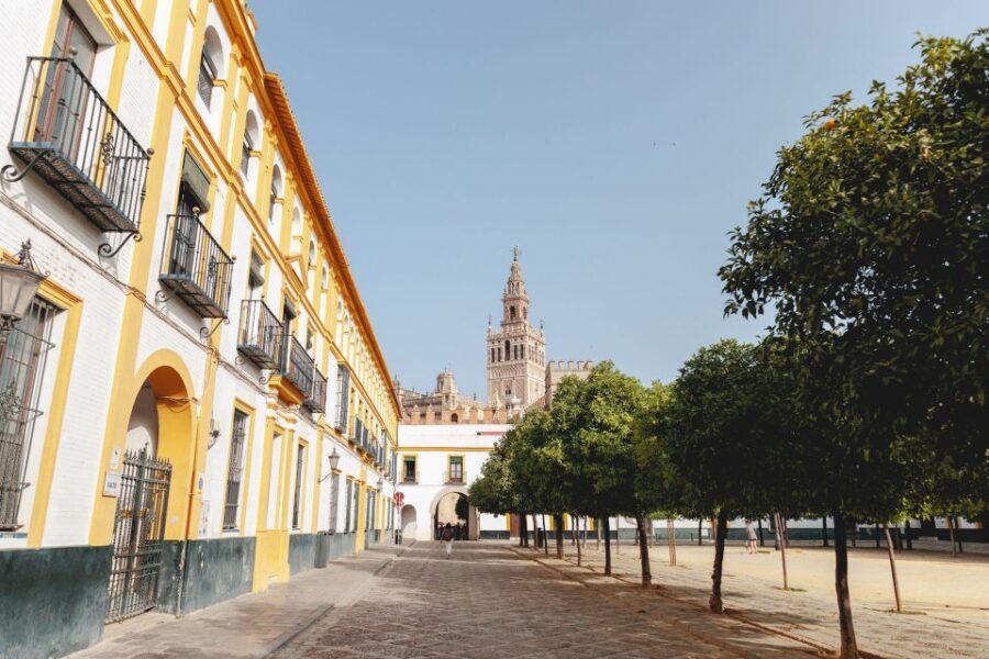 Seville: VIP Exclusive Early Access Tour of The Alcazar - Detailed Breakdown of the Itinerary