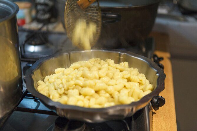 share a traditional meal with licauw - Who Will Love This Tour?