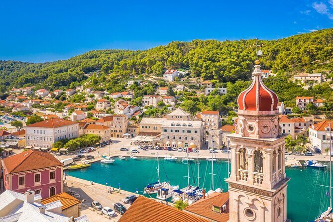 Shared Small Group Tour in Brac - Transportation and Comfort