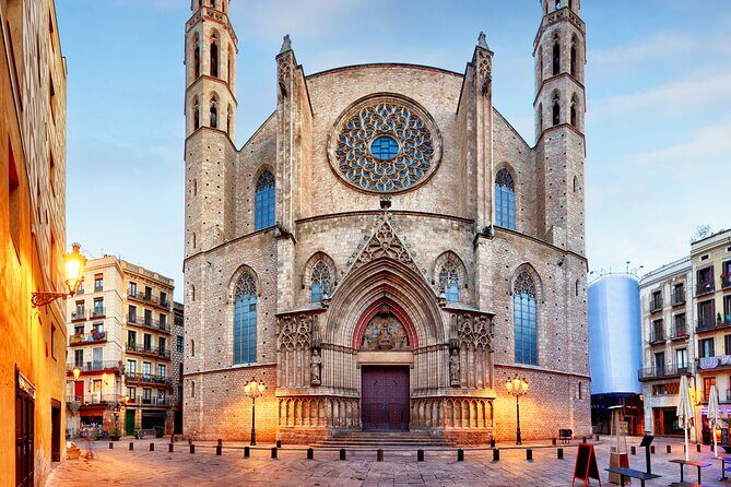 Skip-the-line Barcelona Cathedral with Private Guide - Why This Tour Stands Out