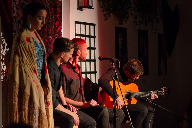 Skip the line: Tablao Flamenco Andalusí Ticket - Detailed Breakdown of the Itinerary