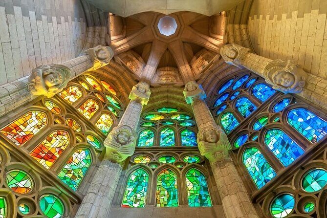 Skip-the-line tour inside the Sagrada Familia - Analyzing the Tour’s Value and Who It’s For