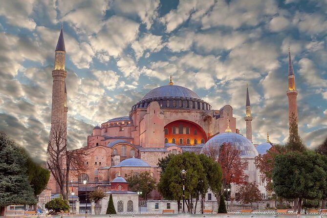 Small Group Tour: Essential Istanbul - Authenticity and Cultural Tips