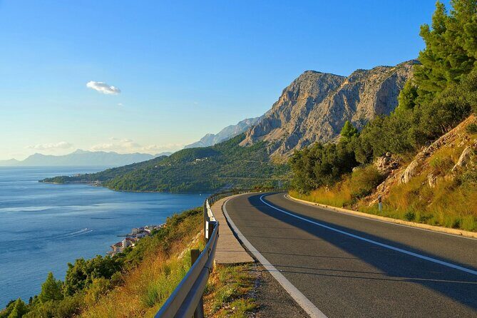 Split and Split Airport Private One Way Transfer to Mejugorje - Key Points