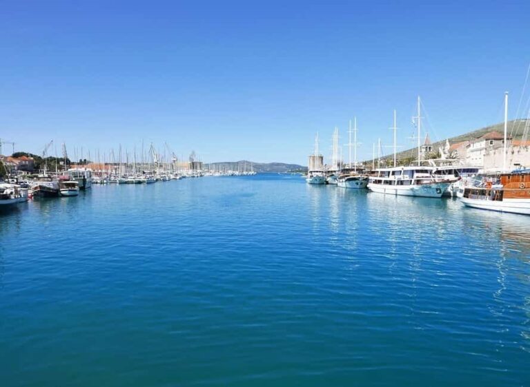 Split and Trogir Half Day Small Group Guided Tour - Transition to Trogir: A Scenic Drive