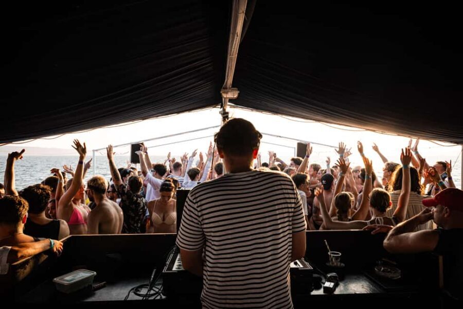 Split: Blue Lagoon Boat Party with DJs, Shots & After-Party